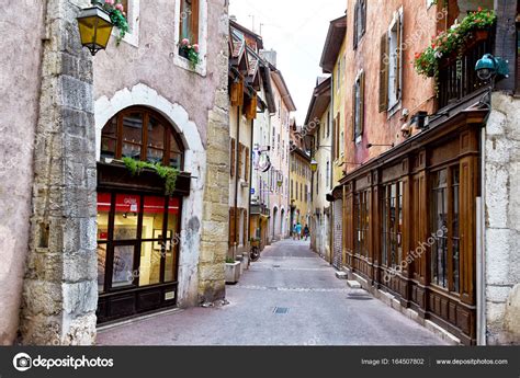 View of the old town of Annecy - France – Stock Editorial Photo © magone #164507802