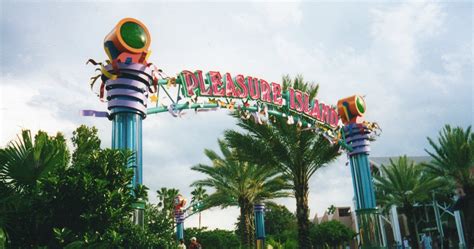 Pleasure Island , Downtown Disney Florida