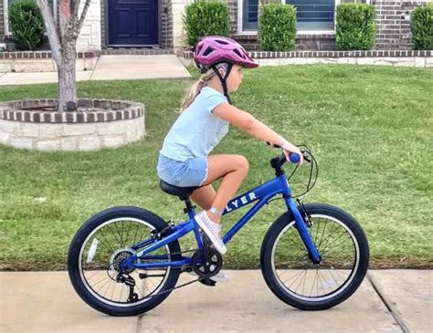 Radio Flyer Kids FLYER Pedal Bikes Review - The Pros and Cons