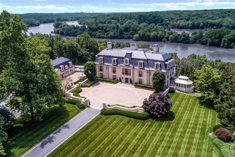 NFL's Dan Snyder's 30,000 Square Foot Mega Mansion In Potomac, MD | THE AMERICAN MAN$ION