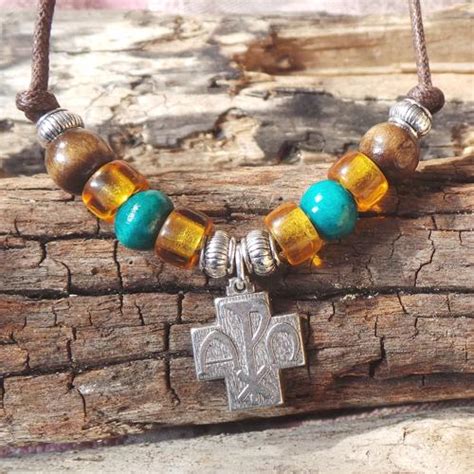 Alpha & Omega Cross, Amber/Green