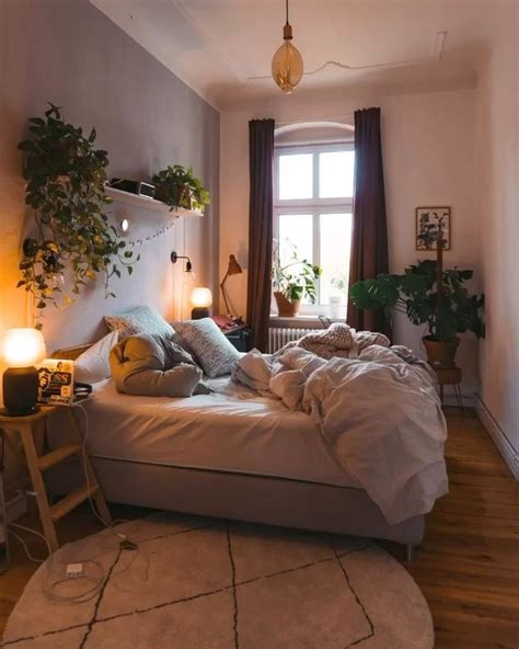 35 Fascinating Apartment Bedroom Decor Ideas - PIMPHOMEE