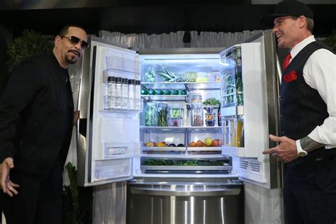 TWO ICONIC "ICES" HELP INTRODUCE WORLD'S FIRST CRAFT ICE REFRIGERATOR FROM LG | LG NEWSROOM