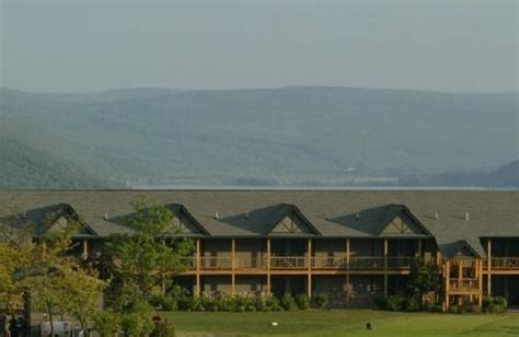 Bristol Harbour Resort on Canandaigua Lake (Canandaigua, NY) - Resort Reviews - ResortsandLodges.com