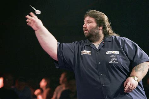 Darts legend Andy Fordham dies as tributes pour in for former BDO World ...