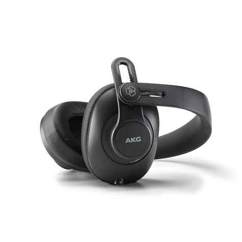 K361-BT | Over-ear, closed-back, foldable studio headphones with Bluetooth