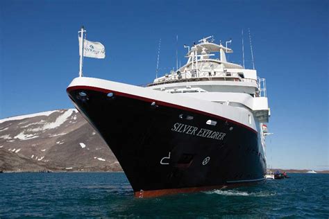 Arctic Cruise: Expedition Svalbard II | Expedition Easy