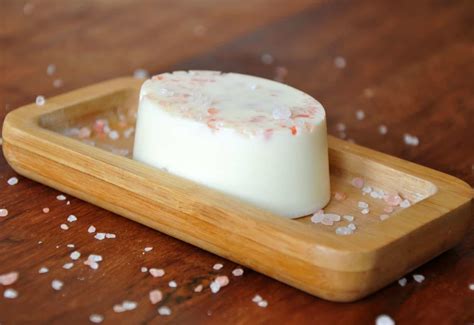 Top 3 Goat Milk Soap Recipes - Organic Beauty Recipes