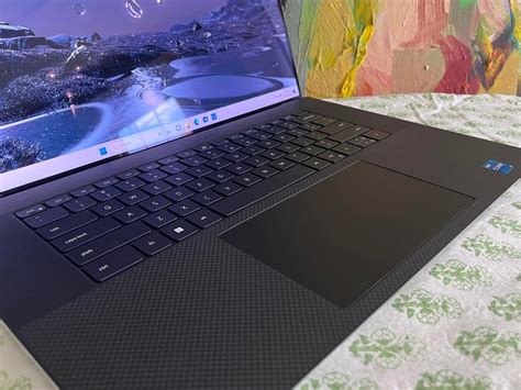 Dell XPS 17 9730 Review: Big, Fast but No OLED Option - CNET