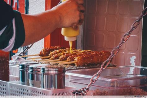 7 Must-Try Dotonbori Food Items To Look Out For During Your Osaka Trip