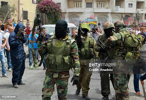 Al Aqsa Martyrs Brigades Photos and Premium High Res Pictures - Getty Images