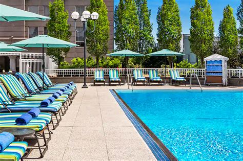 Hotel Day Passes in Atlanta | Hotel Pool Passes Starting at $25 | ResortPass