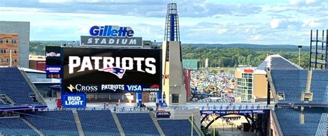 New England Patriots - Stadium Dude