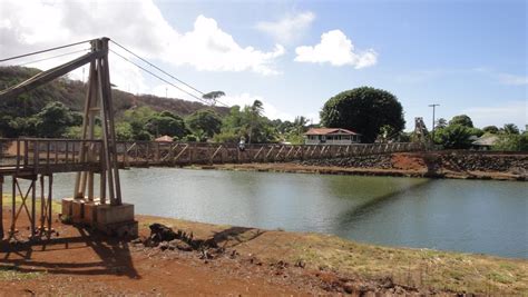 Hanapepe Swinging Bridge