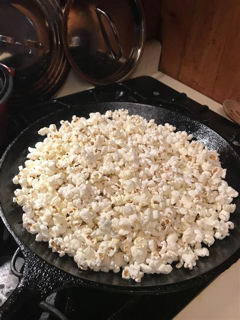 My favorite popcorn popper : r/castiron