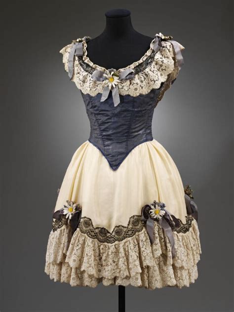 Theatre Costume | V&A Explore The Collections