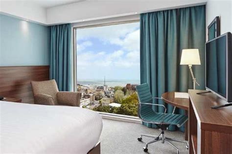 Hampton by Hilton Bournemouth Bournemouth | Bookonline.com