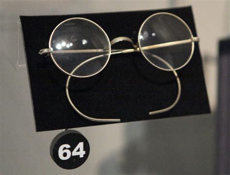 The Iconic Glasses of John Lennon - Spex By Ryan