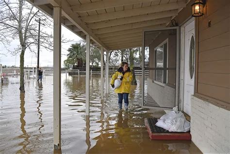 California sees extensive storm damage as weather calms