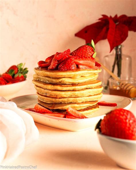 Fluffy Banana American Style Pancakes Recipe with Fresh Strawberries ...