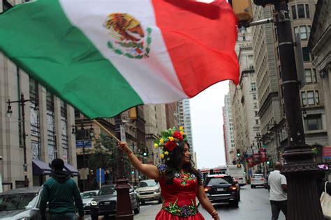 Philly celebrates Mexican Independence Day with car parade - WHYY