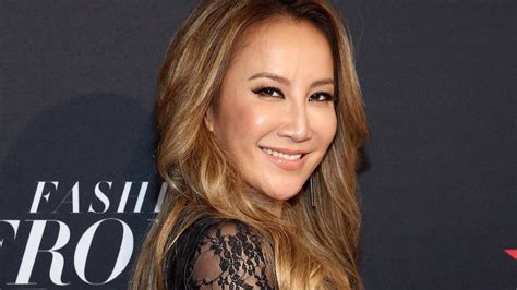 Coco Lee, Singer and Disney's Mandarin 'Mulan' Star, Dies at 48 - TheWrap