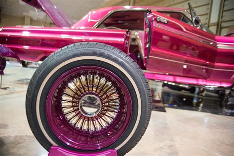 South Florida Lowrider Car Clubs Blend Hydraulics, Custom Paint, and Family Values | Miami New Times