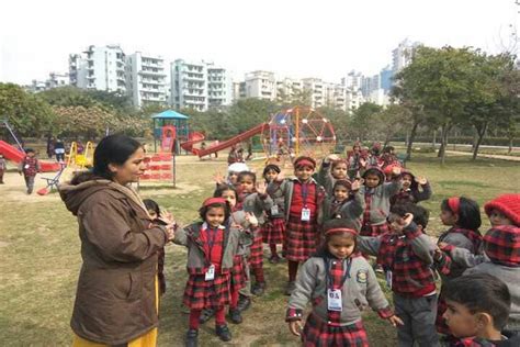 Vishwa Bharti Public School, Noida, Noida: Admission, Fee, Affiliation