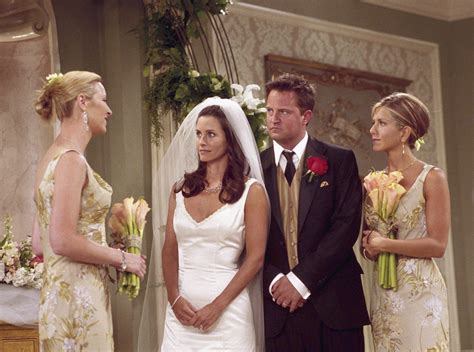 Friends: Monica Gellar and Chandler Bing Celebrate Wedding Anniversary