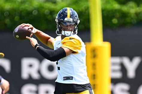 Justin Fields' Bond with George Pickens: Steelers' New Era - BVM Sports