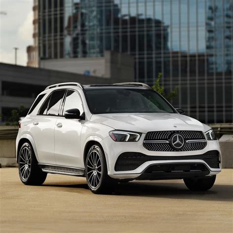 Build Your Custom Mercedes-Benz GLE | Mercedes-Benz of Chicago