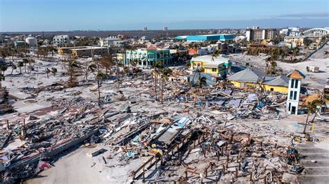 Buildings leveled. Homes underwater. Fort Myers Beach 'is gone' after Hurricane Ian damage : r ...