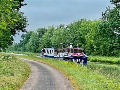 A Luxury Barge Cruise Along The Burgundy Canal