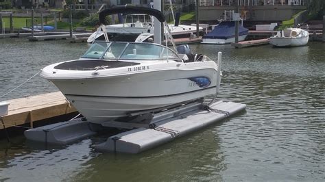 Floating Boat Lifts – Excell Boat Lifts