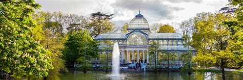 Retiro Park - One of Madrid’s largest and liveliest parks