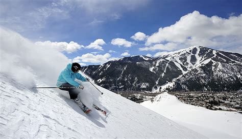 Ketchum Skiing: Sun Valley Idaho Skiing | Limelight Hotel