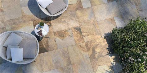 The Easiest Installation for Outdoor Porcelain Pavers: The Rise-It System