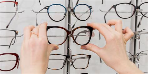 Eyeglasses Trends 2023 | Eyeglasses Styles | EasySight