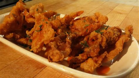 Fried Chicken Skins with Hot Sauce and Honey | Food Thinkers by Breville