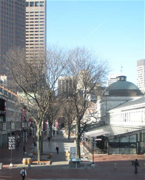 Quincy Market and Faneuil Hall, Boston, Massachusetts - Scenic Shopping