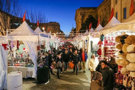 Downtown D.C. Holiday Market: Washington, D.C.