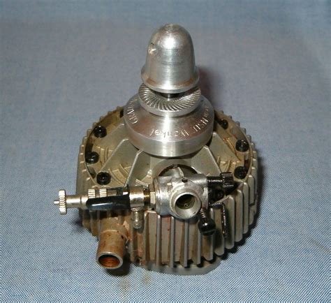 Vintage Model Airplane Engines Running: OS .30 Wankel Rotary Engine