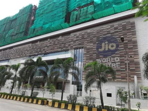 Mumbai’s Convention Center - The Jio World Centre | Jagaha | Convention centre, World, Centre