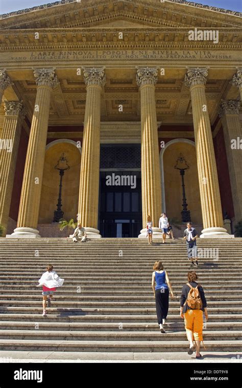 Massimo Theatre Teatro Massimo opera house Piazza Verdi Palermo Stock Photo: 60156300 - Alamy