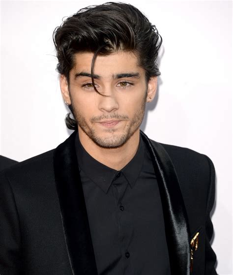 Celebrity Zayn Malik - Weight, Height and Age