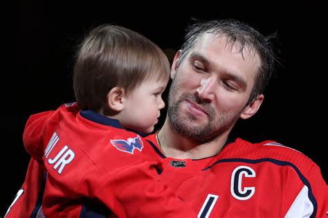 Capitals: Alex Ovechkin welcomes second son