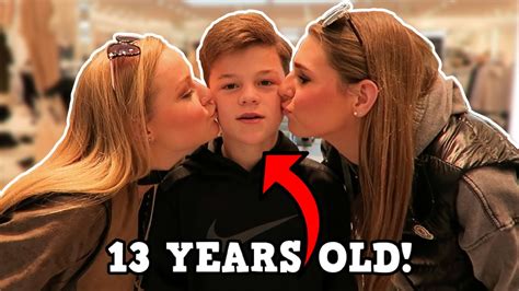 FLIPS FOR A KISS AT THE MALL! - YouTube