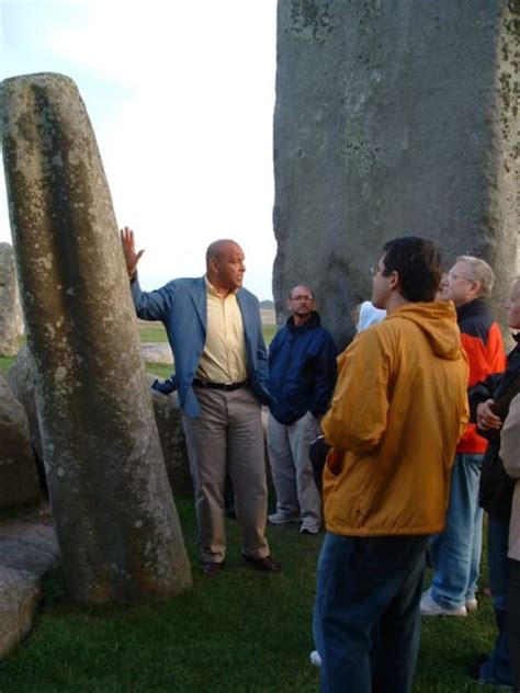 Stonehenge private guided tours