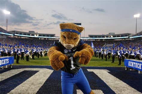 UK Athletics to Utilize Mobile Tickets Again This Season | UKNow