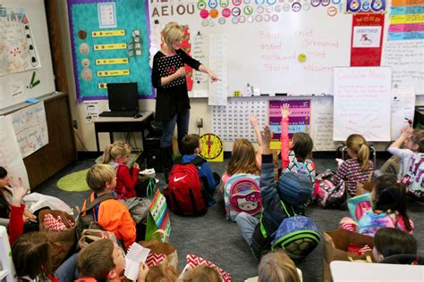 With Recess In Decline, Some Schools Are Bucking The Trend | KERA News